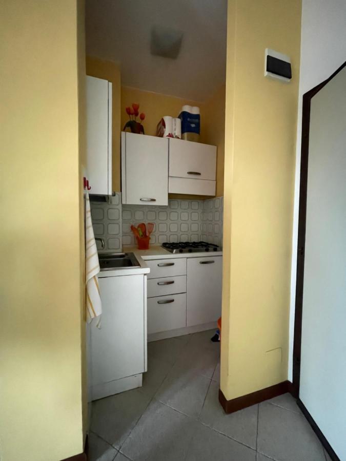 Residence Zeta - Walterigato Apartments Solo Per Famiglie リド・ディ・イエゾロ エクステリア 写真