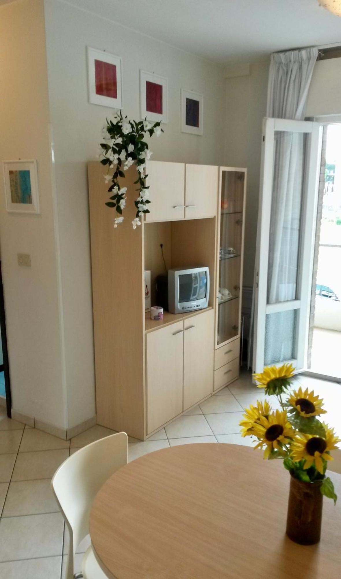 Residence Zeta - Walterigato Apartments Solo Per Famiglie リド・ディ・イエゾロ エクステリア 写真
