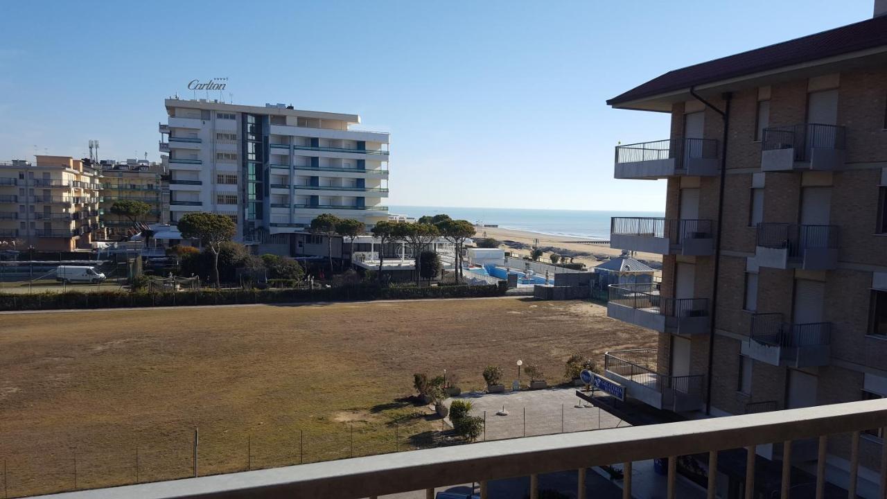 Residence Zeta - Walterigato Apartments Solo Per Famiglie リド・ディ・イエゾロ エクステリア 写真